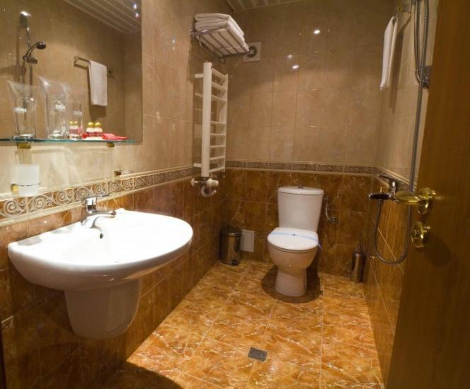 Hotel Central Wielkie Tyrnowo Pokój zdjęcie